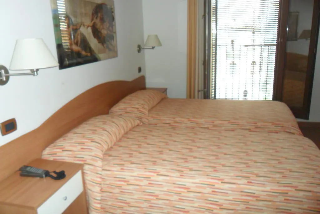 Hotel Il Rustico Grammichele 0*,  Italien